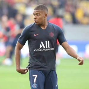 Kylian Mbappe – Age, Wiki, Birthday, Family, Networth & More